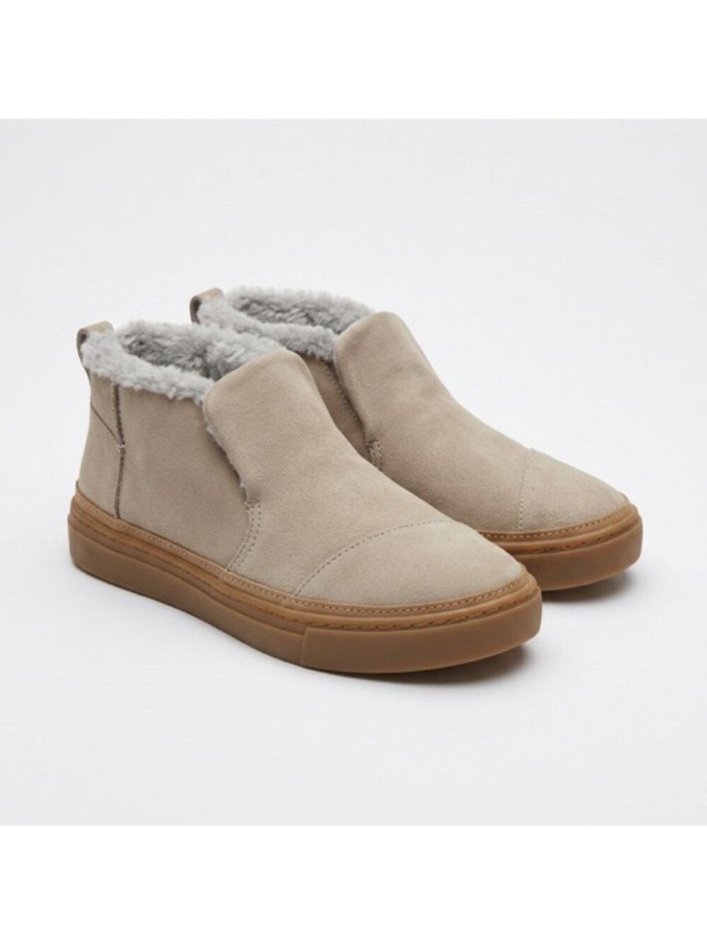 Toms Women’s Fuzzy Ankle boots size 7 Winter Comfy